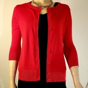 GAP ladies red sweater 3/4 sleeve size small